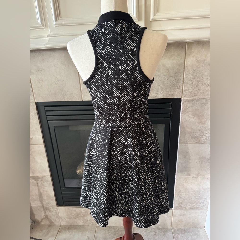 Romeo Juliet Couture Dress, Fit Flare Sleeveless, Black White Print Small - Picture 3 of 10
